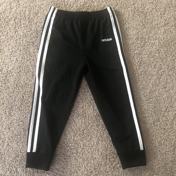Adidas track outfit size 4T - Picture 4 of 5